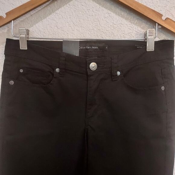 NEW Calvin Klein Black Power Stretch Skinny Crop Pants Size 6 - Picture 4 of 10